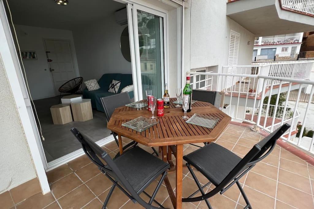 Apartamento Tres Habitaciones Con Vistas Al Mar En Росас Экстерьер фото